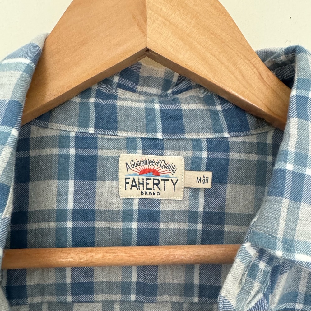 Faherty - Blue Button Down Shirt - Medium - image 2